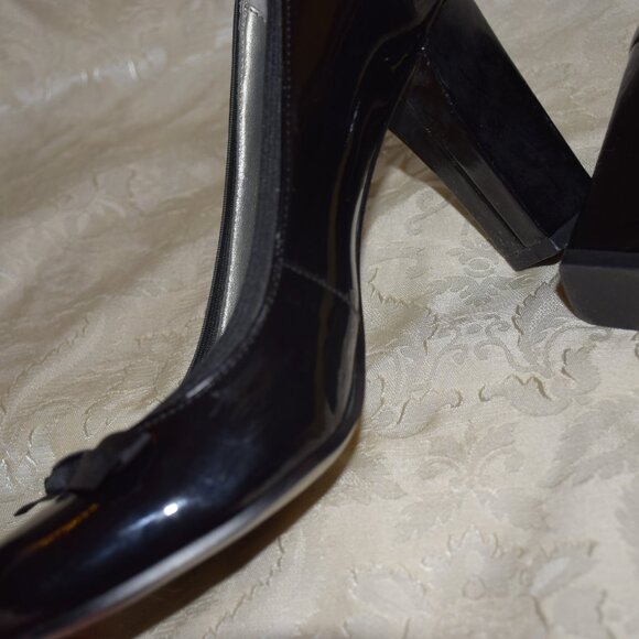 Anne Klein Black Patent Leather Bow Pumps - Sz 7.5 M - Picture 7 of 9